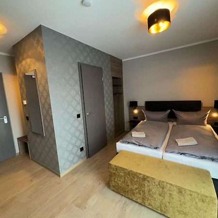 Pension Meeresluft Rostock Esterno foto